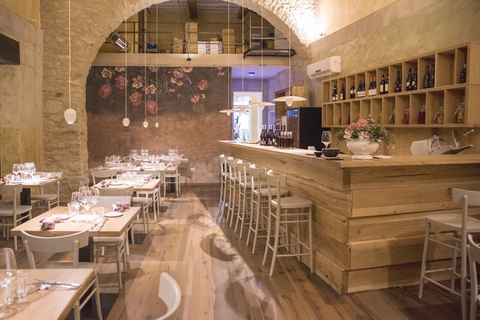 NICHT DER ÜBLICHE ORT