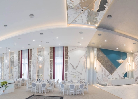 MAGNIFICUS PLAZA HOTEL