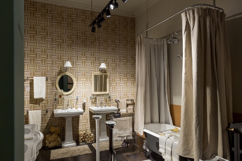 Raw - A hint of France in Milan