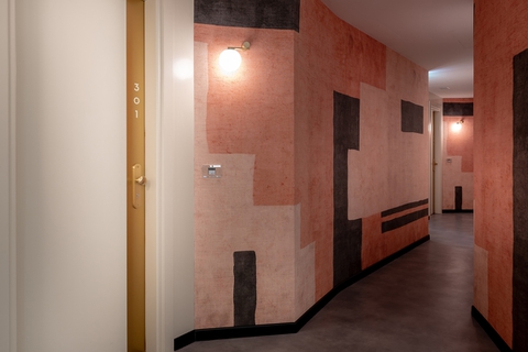 THE BOX RICCIONE - if these walls could talk