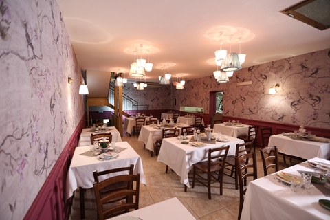 RENEWED PARTNERSHIP WITH KITCHEN NIGHTMARES