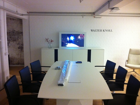 WALTER KNOLL SHOWROOM
