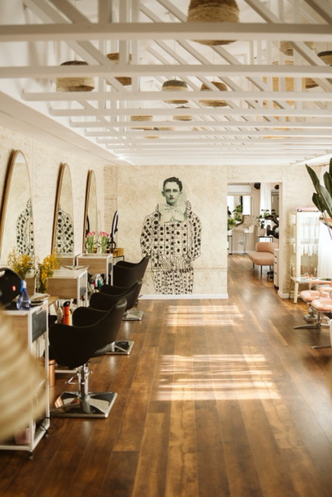 Style lovers-  PAINT SALON