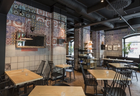 Suggestive atmospheres in the heart of Finland