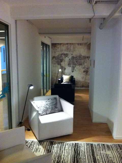 WALTER KNOLL SHOWROOM