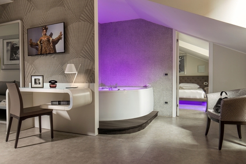 MONTENAPOLEONE SUITES, MILAN