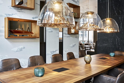 MOTEL ONE