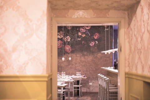 NICHT DER ÜBLICHE ORT