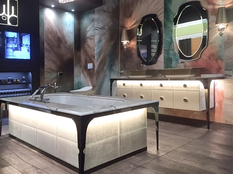 WALL&DECO' WET SYSTEM ALLA FIERA DECOREX CON WEST ONE BATHROOM