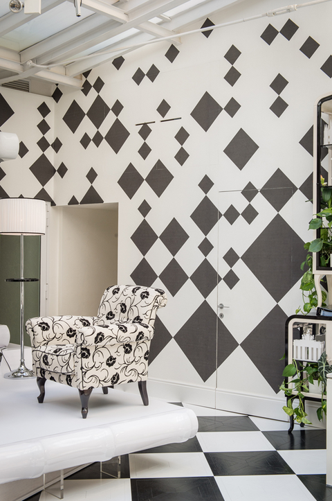 La carta da parati Wall&decò per il nuovo showroom Devon & Devon