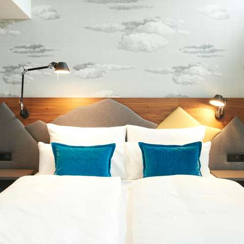 Motel One Zurigo - Un progetto di carta da parati su misura per unire gli ambienti della struttura