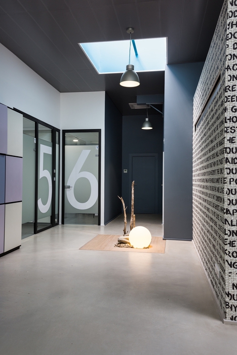 Surgery and implantology clinic - France