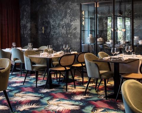 LA FORET NOIRE: BRASSERIE CHIC
